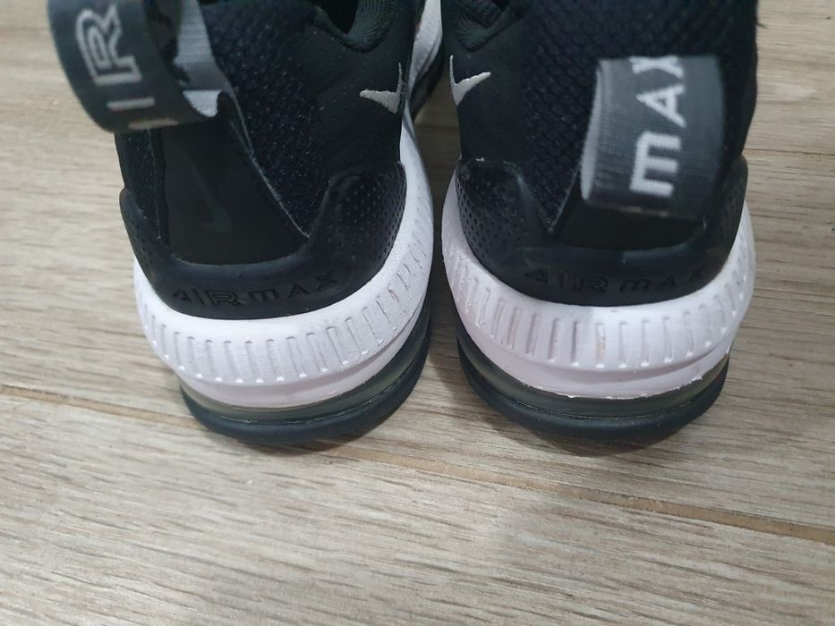 Маратонки Nike Air Max Genome