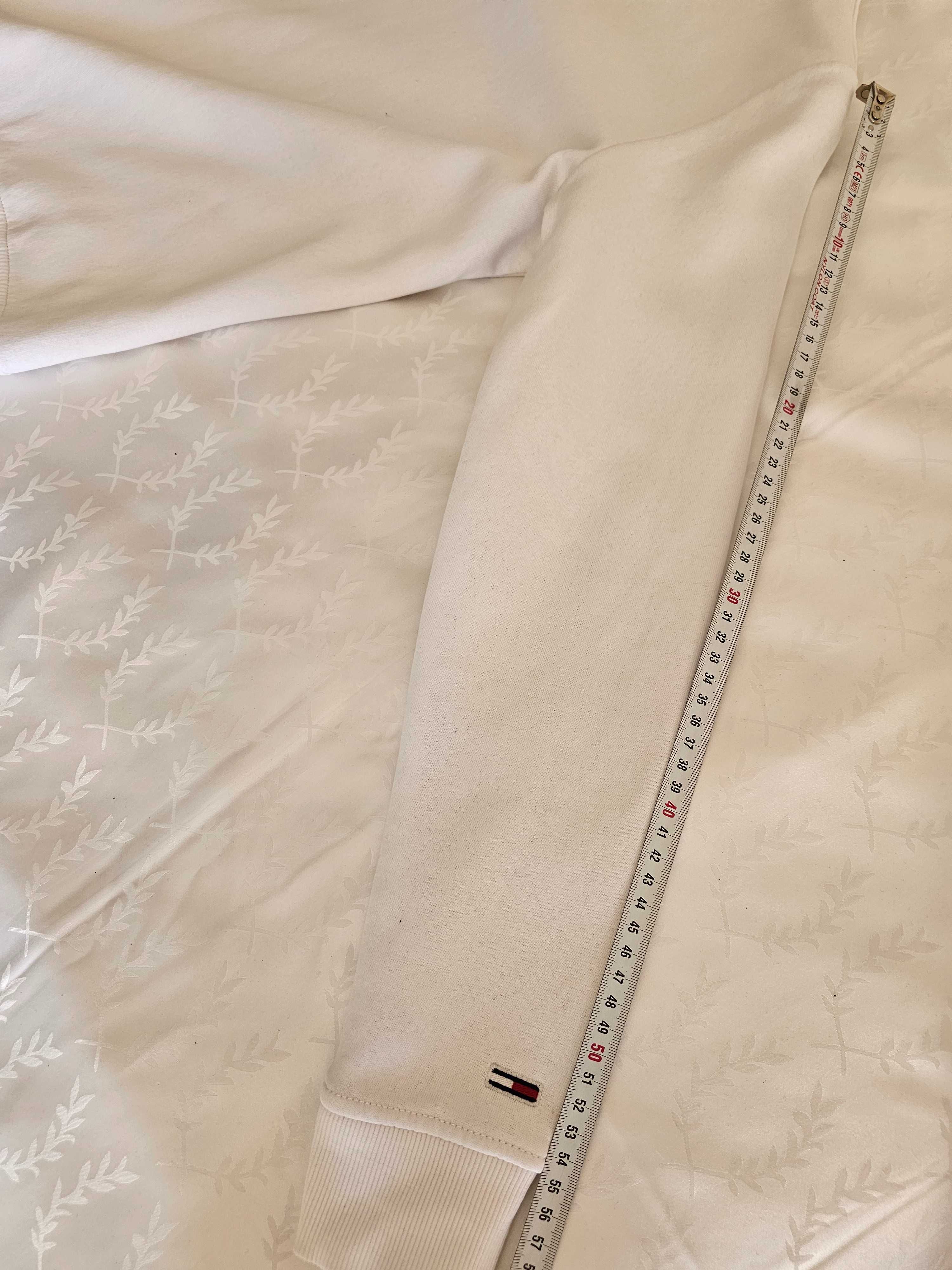 Суичър Tommy Hilfiger  XXS - XS. Оригинален