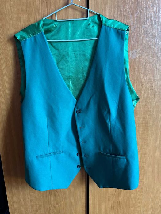 Costum 3 piese (sacou, vesta, pantaloni)