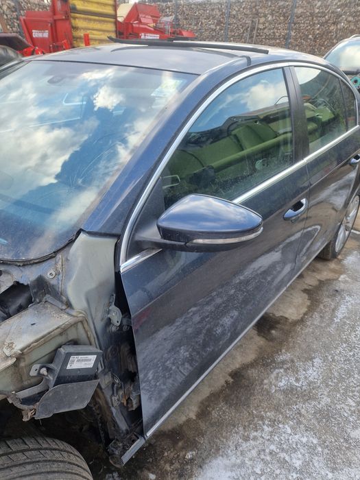 Oglinda stanga dreapta passat b7 audi a4 b8 tiguan q5 freelander 2