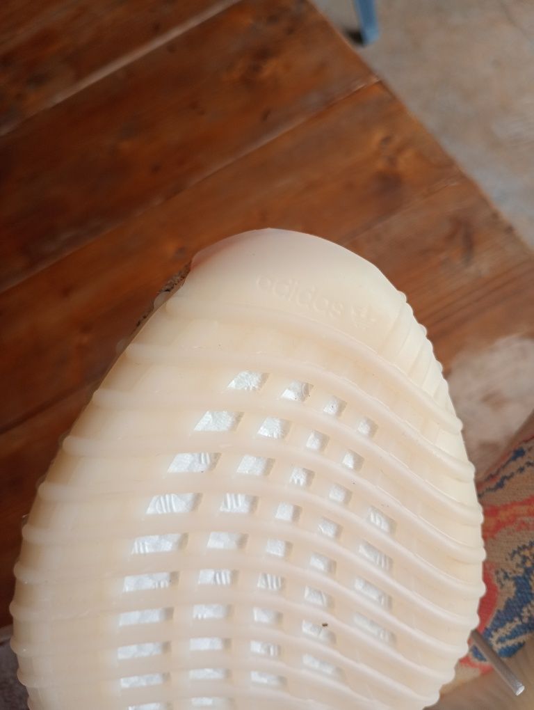 Yeezy Boost 350 V2 MX Oat