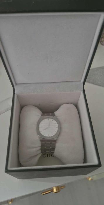 Ceas gucci 25 H argintiu