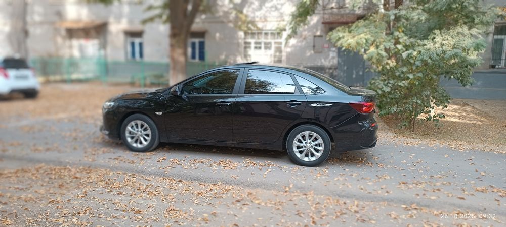 Продаётся Чевролет Монза 2023 пробег 57 000