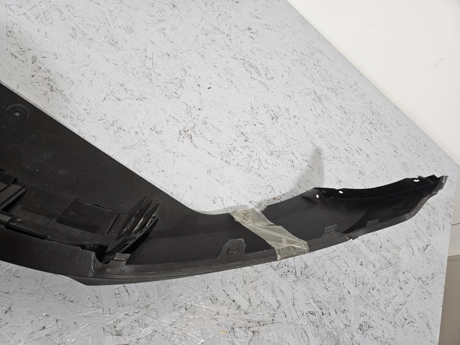 Предна броня VOLVO XC40 2017- Спойлер дифузьор