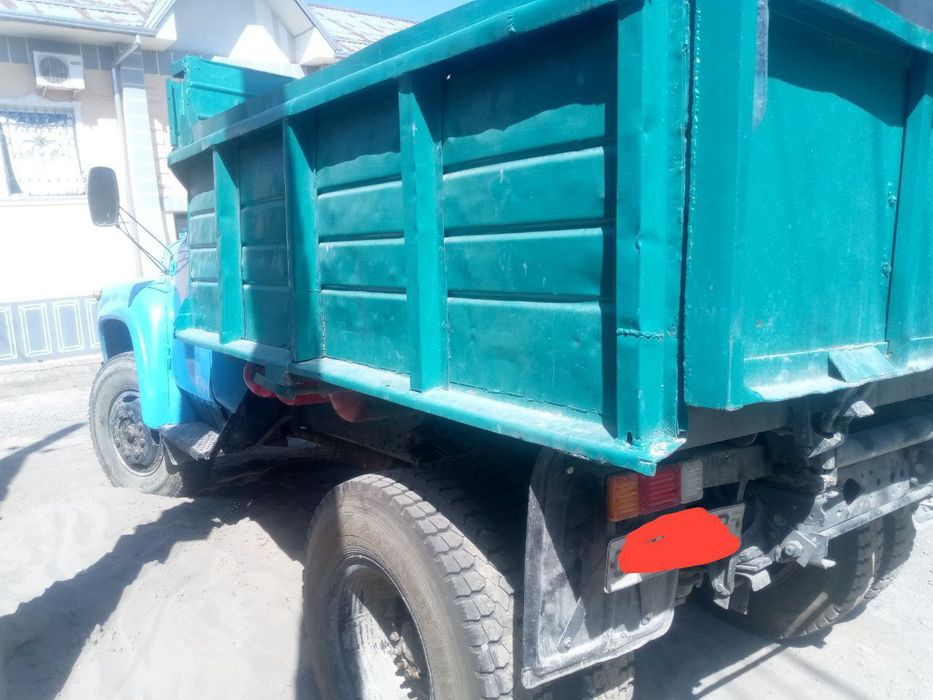 Зил сомасвал сотилади