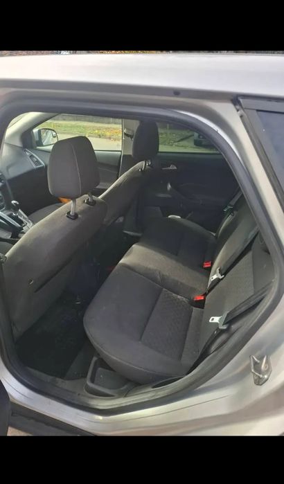 Vând Ford Focus 2014 .1.6 TDCi