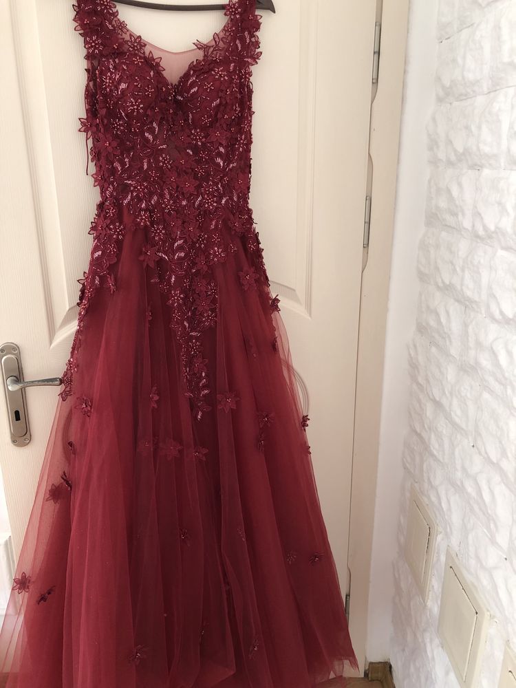 Официална дълга червена рокля