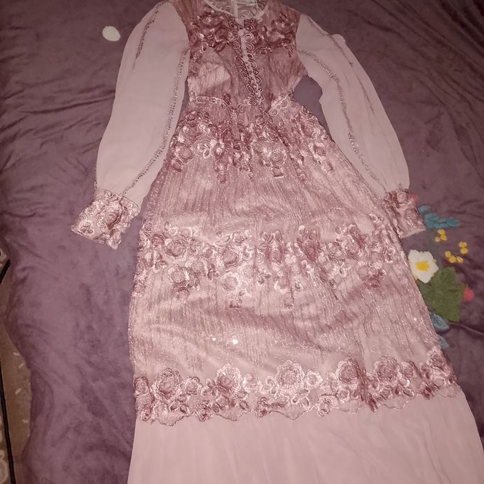 Kelin qizlar uchun koʻylak