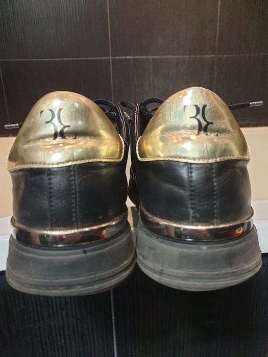 Обувки оригинални марка Милярдер!