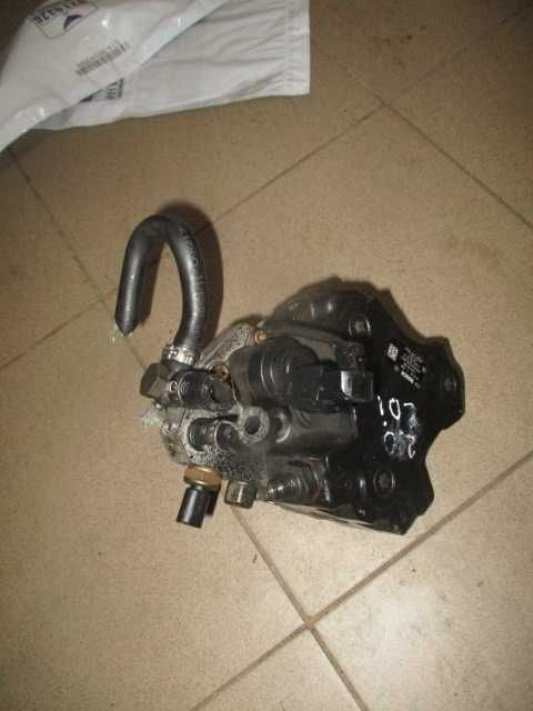 Pompa inalta injectie motorina Mercedes A 180 A200 motor 2,0 CDI