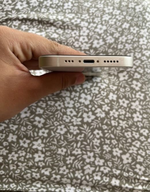 Vând Iphone 13/128Gb