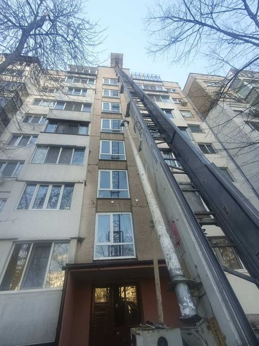 Хаспел/ Мобилен асансьор/ Автовишка/ Стълба