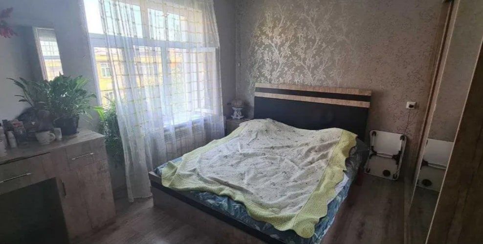 Продаётся 3х комнатная Ц6