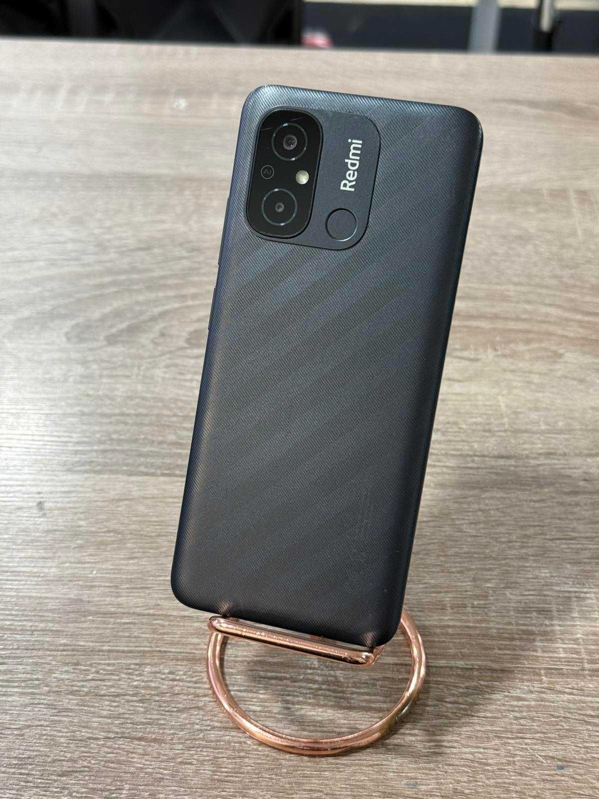 Продавам Redmi 12C