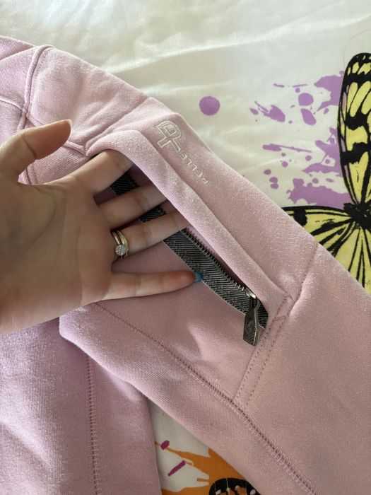 Hanorac cu gluga su fermoar