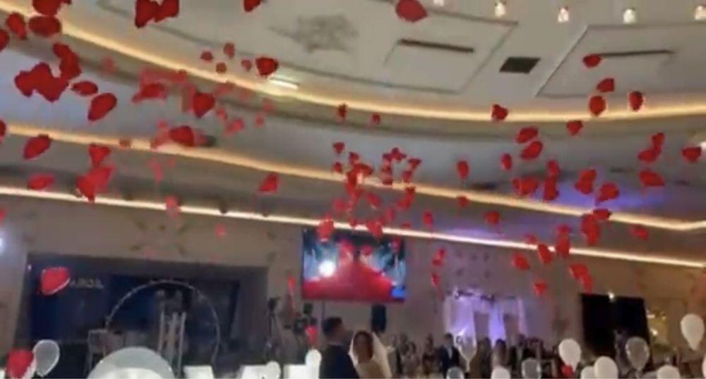 Baloane Explozive,Artificii reci pentru dansul mirilor ,fara fum