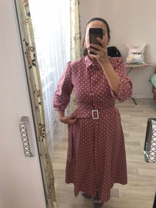 платье в горошек 42-44 размер