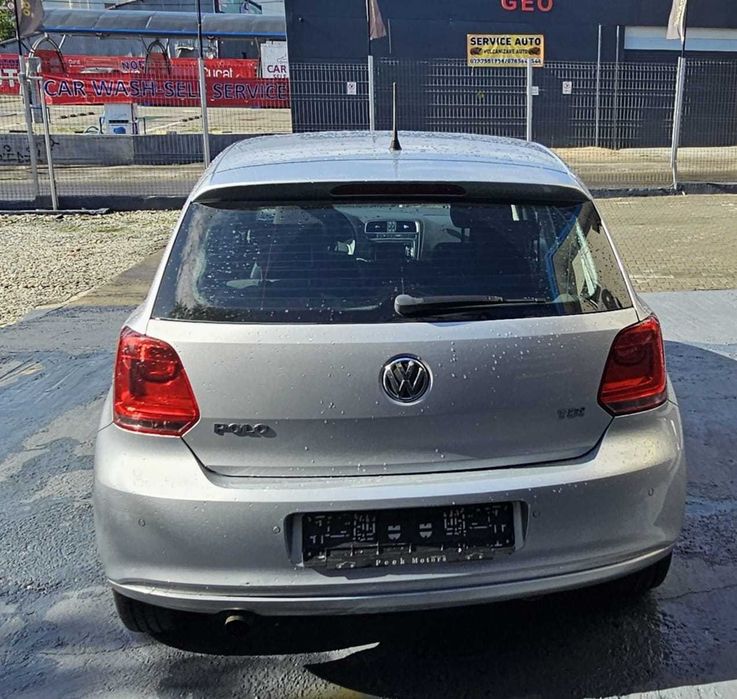 Vând Volkswagen Polo 2011 1.6 TDI