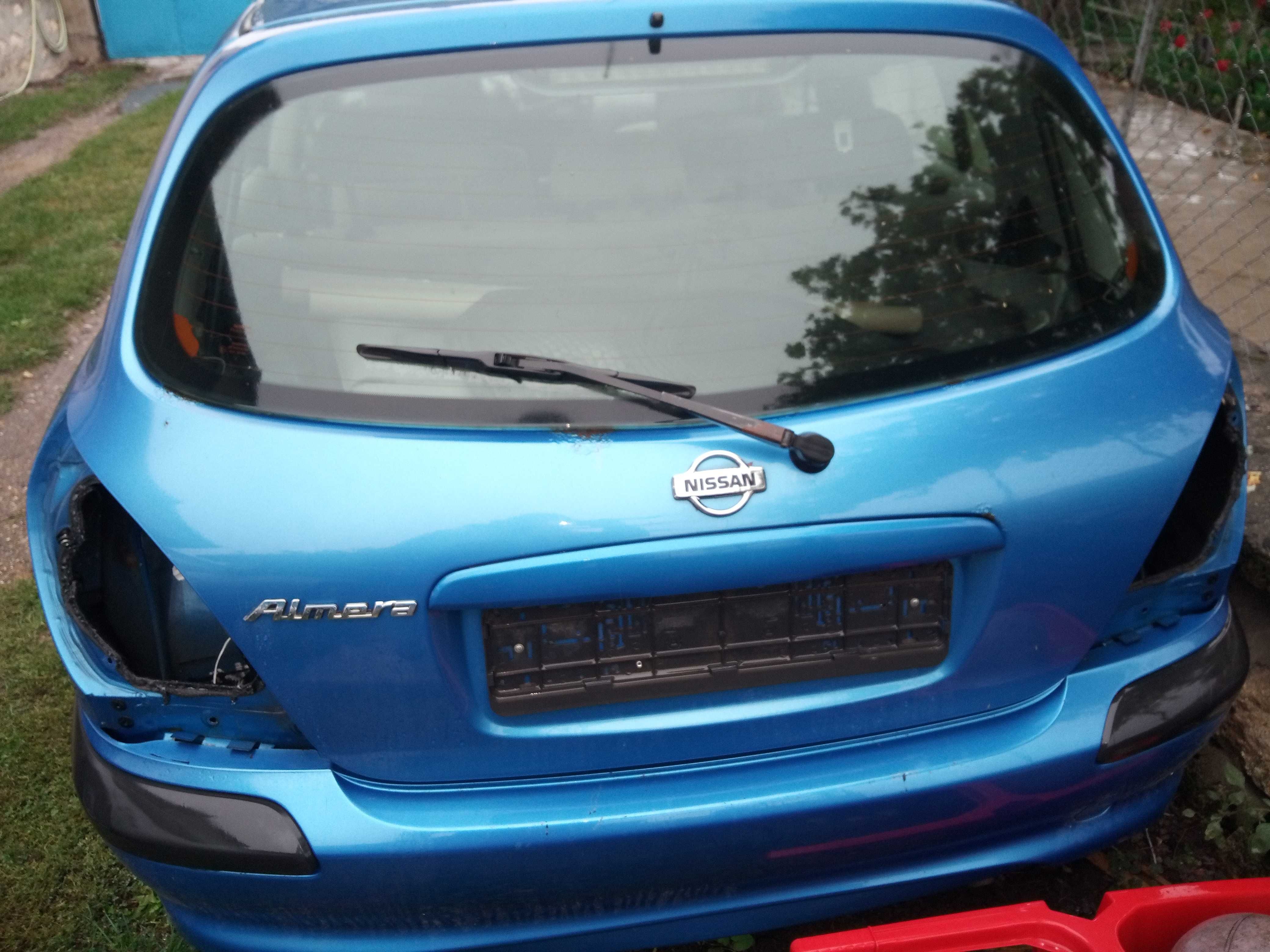 Nisan Almera 2.2 DI