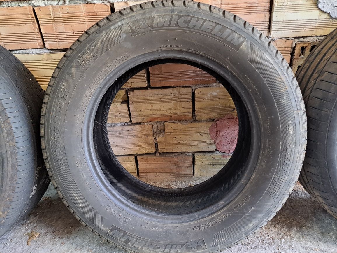 Гуми 255/60/18 Continental и Michelin