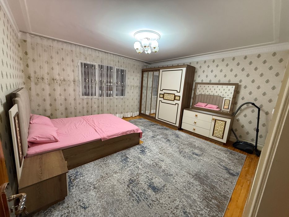 Своя НОВОСТРОЙКА банковский дом 5/1/4 120кв.м метро Новза 1200 у.е