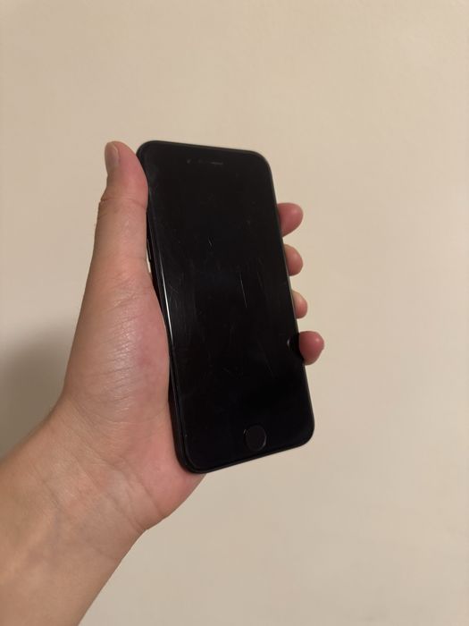 iPhone se 2022 64gb 87%