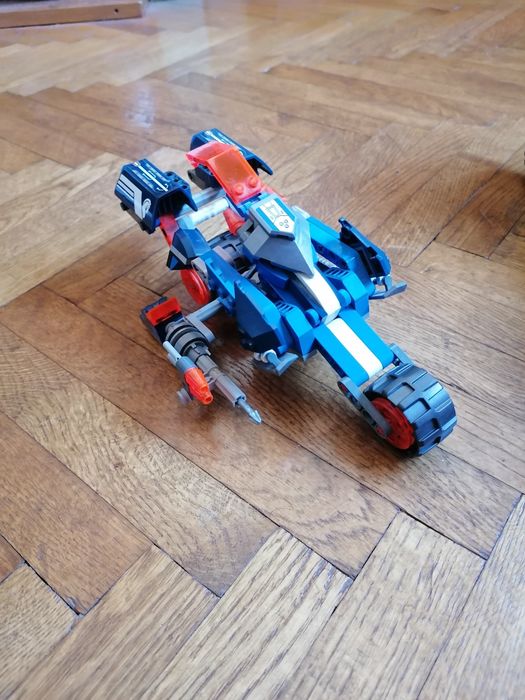 Motocicleta/Cal Lego Nexo Knights