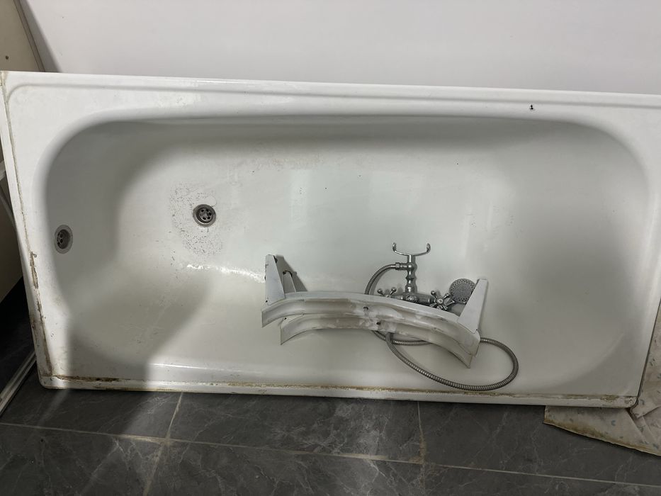 Ванна в хорошем состоянии