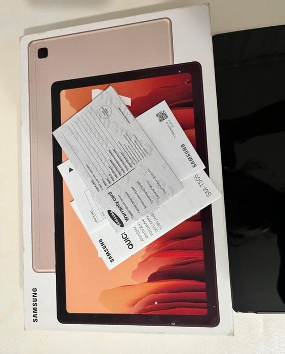 Продам планшет Самсунг таб а7 32ГБ, планшет мощный, скорость, зарядка