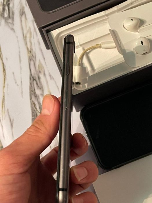 Айфон 8 IPhone 8