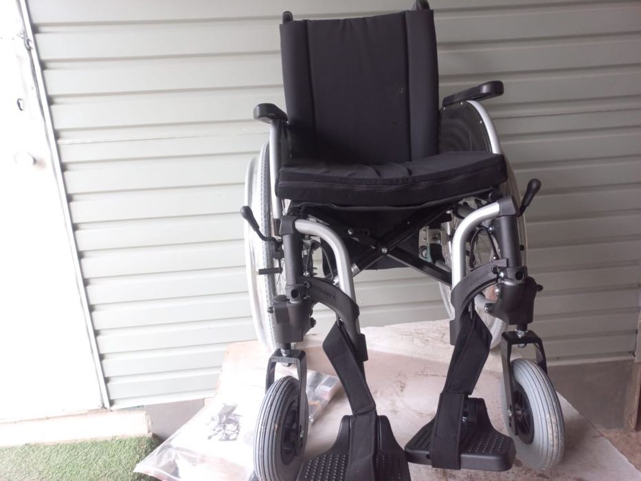 Индвалидная коляска