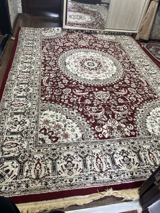 Gilam sotldi holati yagi oldgan odam bo’lsa tel qiling