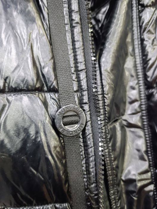 Яке  Moncler размер L