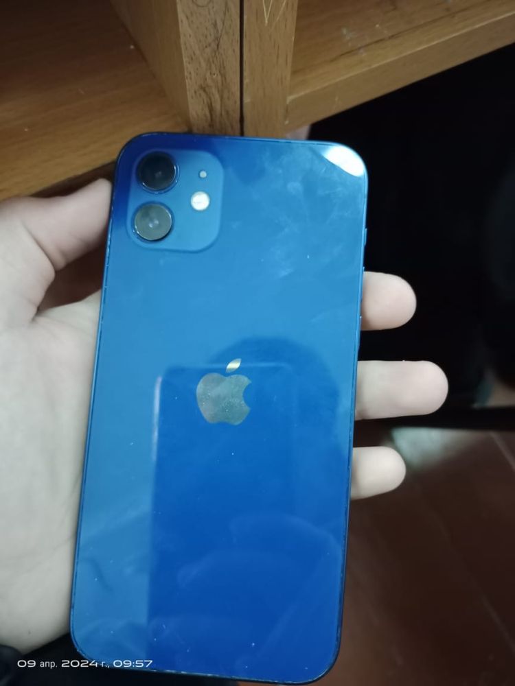 Iphone 12 телефон