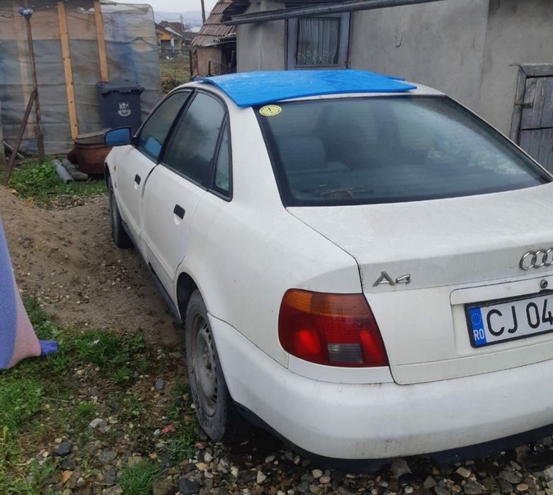 Dezmembrez Audi A4 1.6 benzina/ 1.9 Diesel