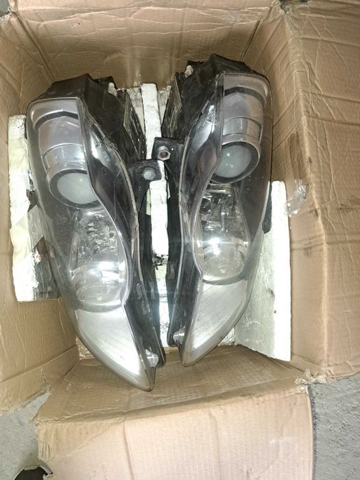 Faruri bixenon adaptive passat b6