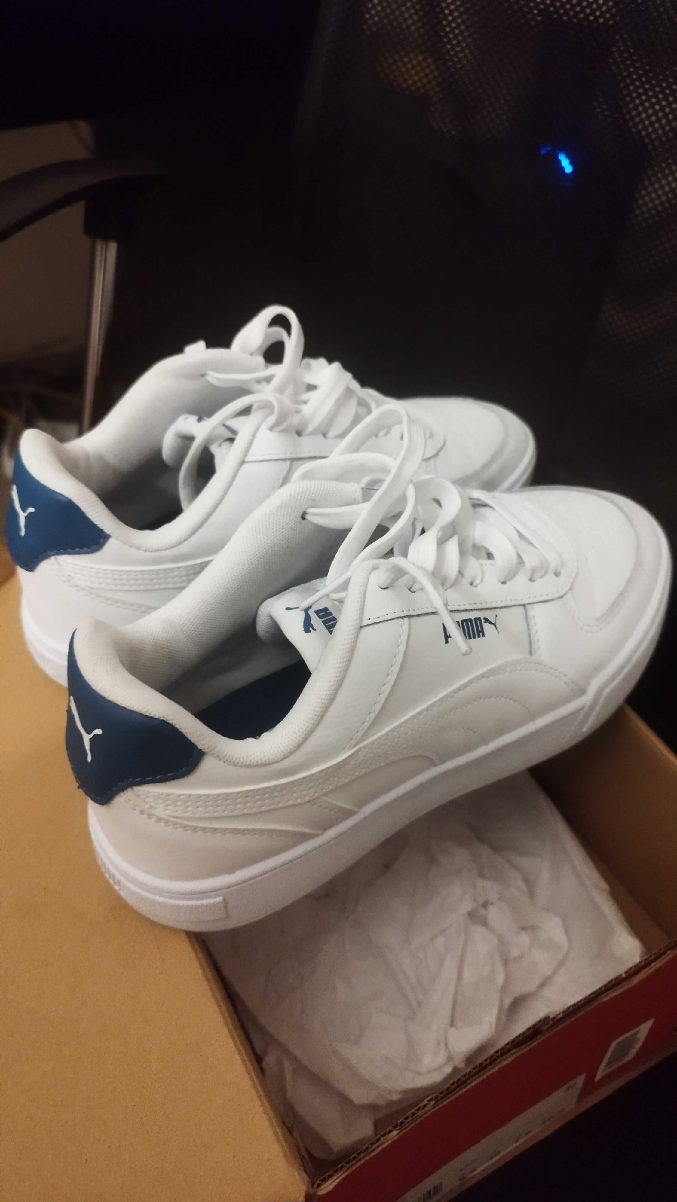 НОВИ бели кецове Puma Caven (40ти номер)