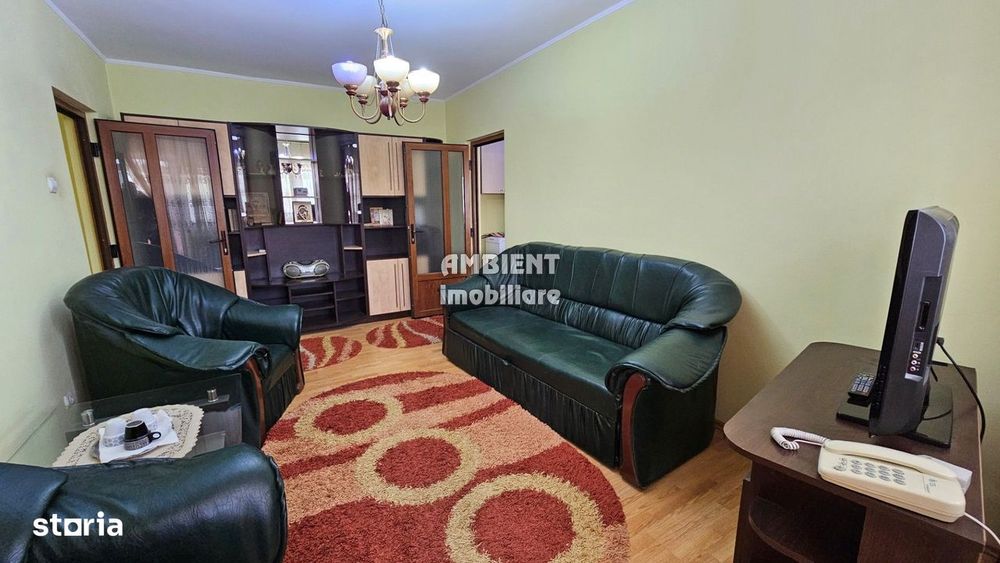 Apartament cu 3 camere, etaj 1, mobilat si utilat, zona CENTRU;