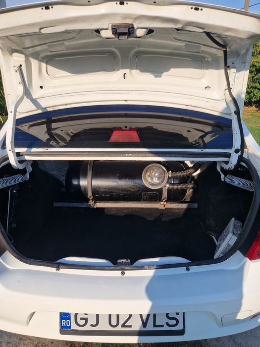 Dacia logan 1.2 benzina cu gpl !