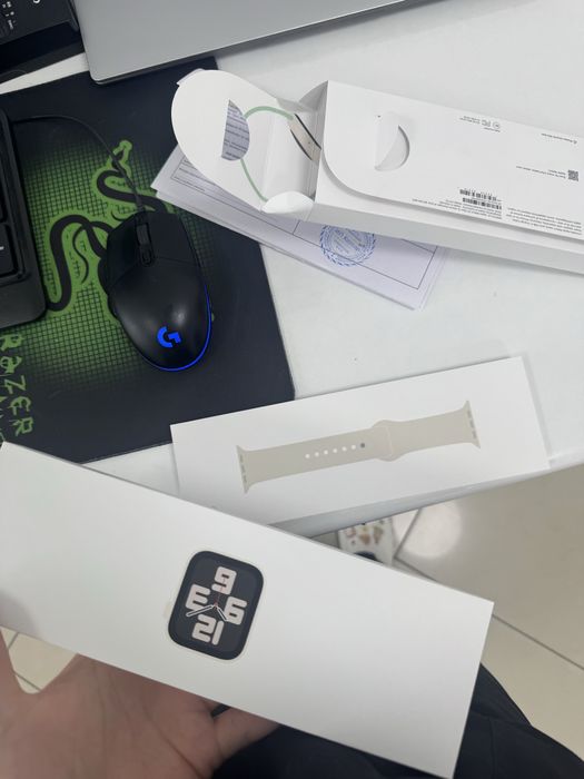Смарт-часы Apple Watch SE GPS Gen.2 2024 S/M 40 мм бежевый