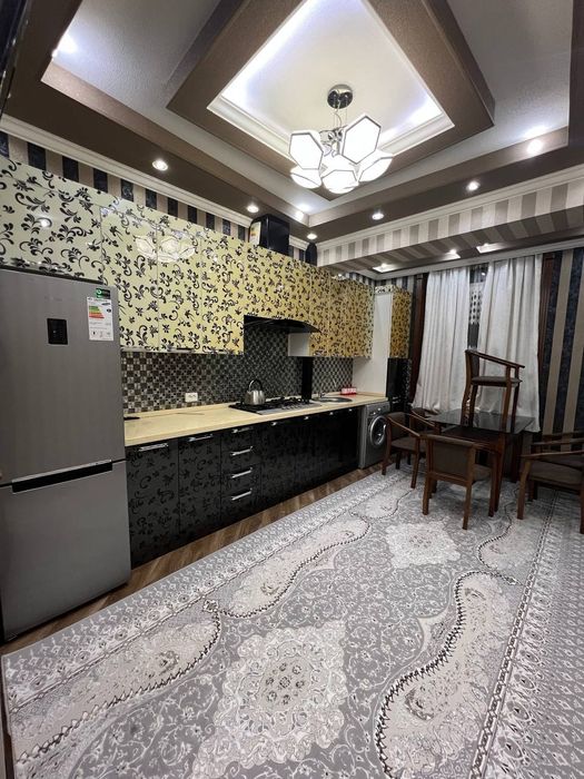 3х комнатная квартира 2 этаж новостройке вокзал