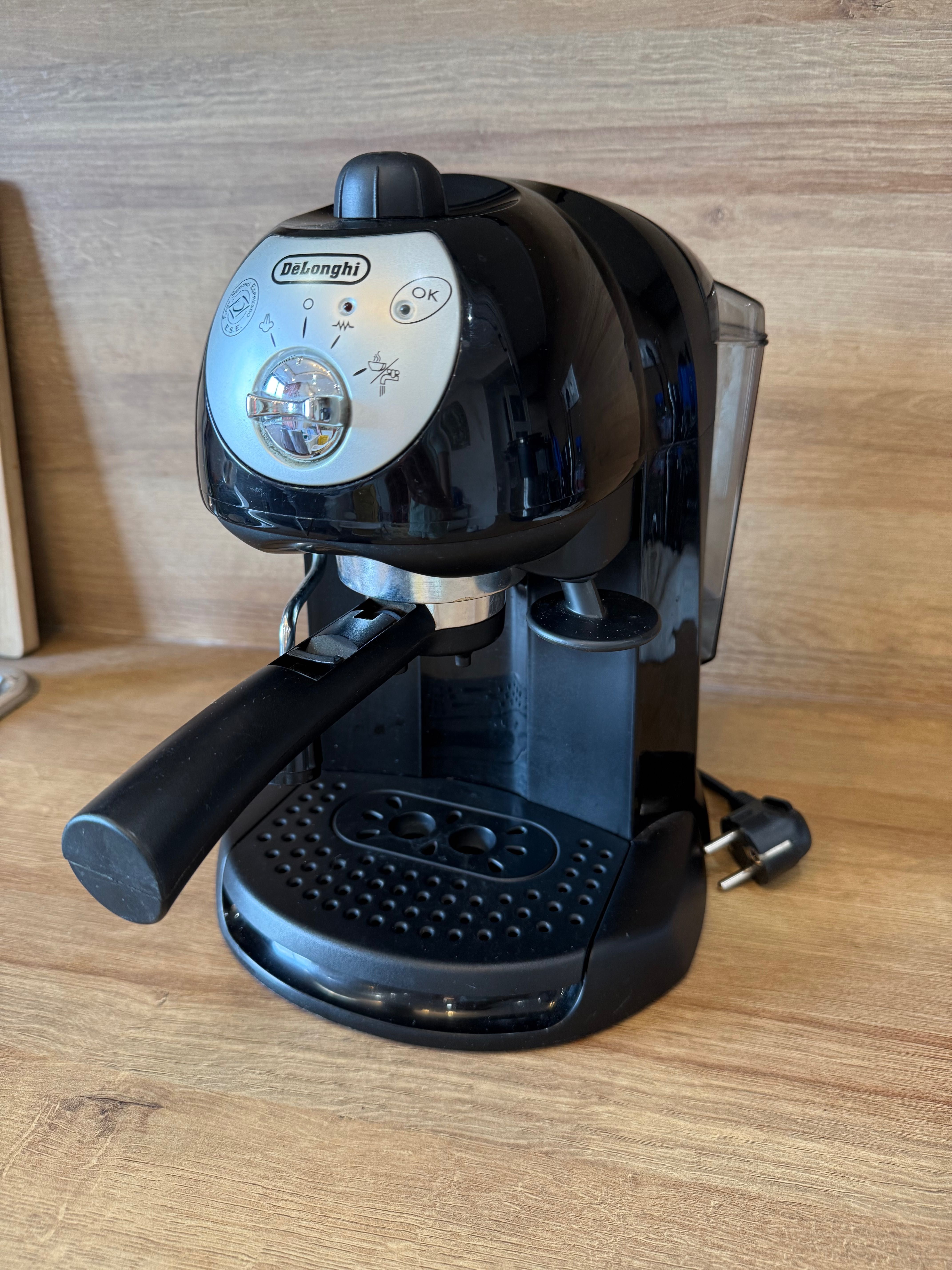 Кафемашина Delonghi