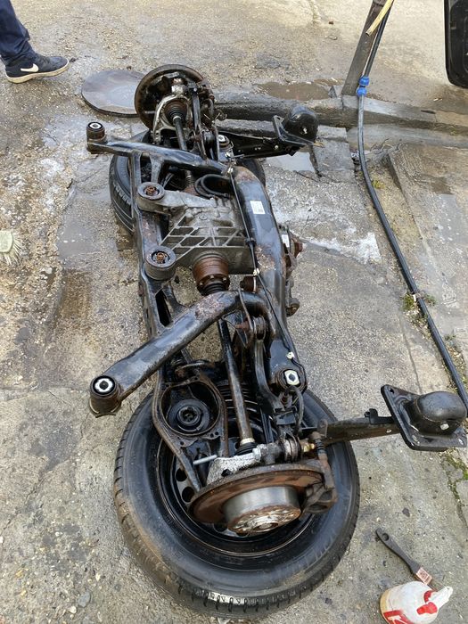 Punte grup spate seat leon experience 2015