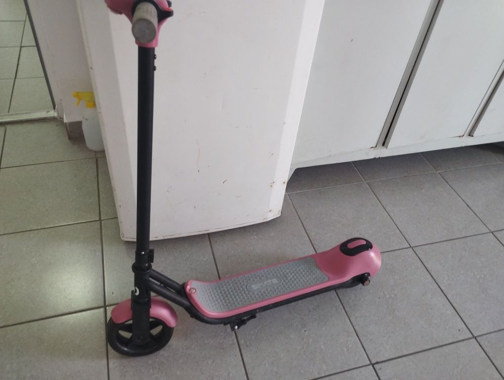 Trotineta electrica copii cu bluetooth