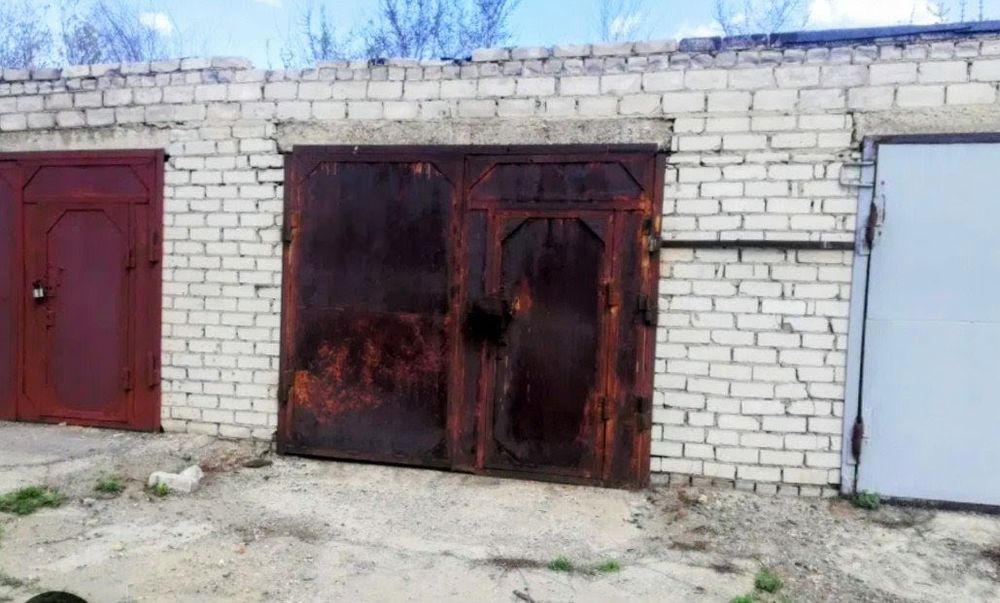 Гараж кирпичный Мкрн Акмешит