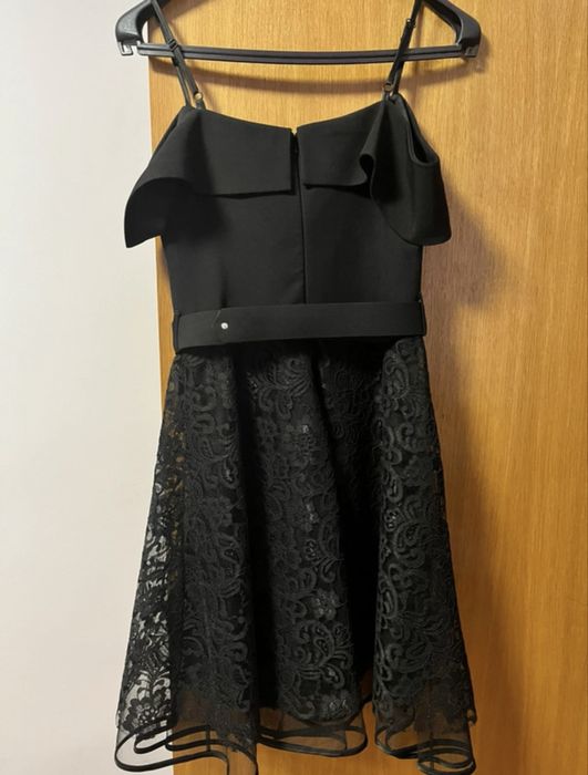 Rochie de seara neagra cu dantela