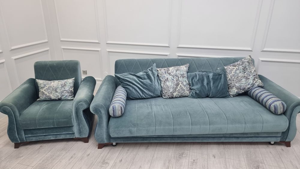 Продается диван и кресло