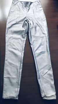 Pantaloni metalizati H&M