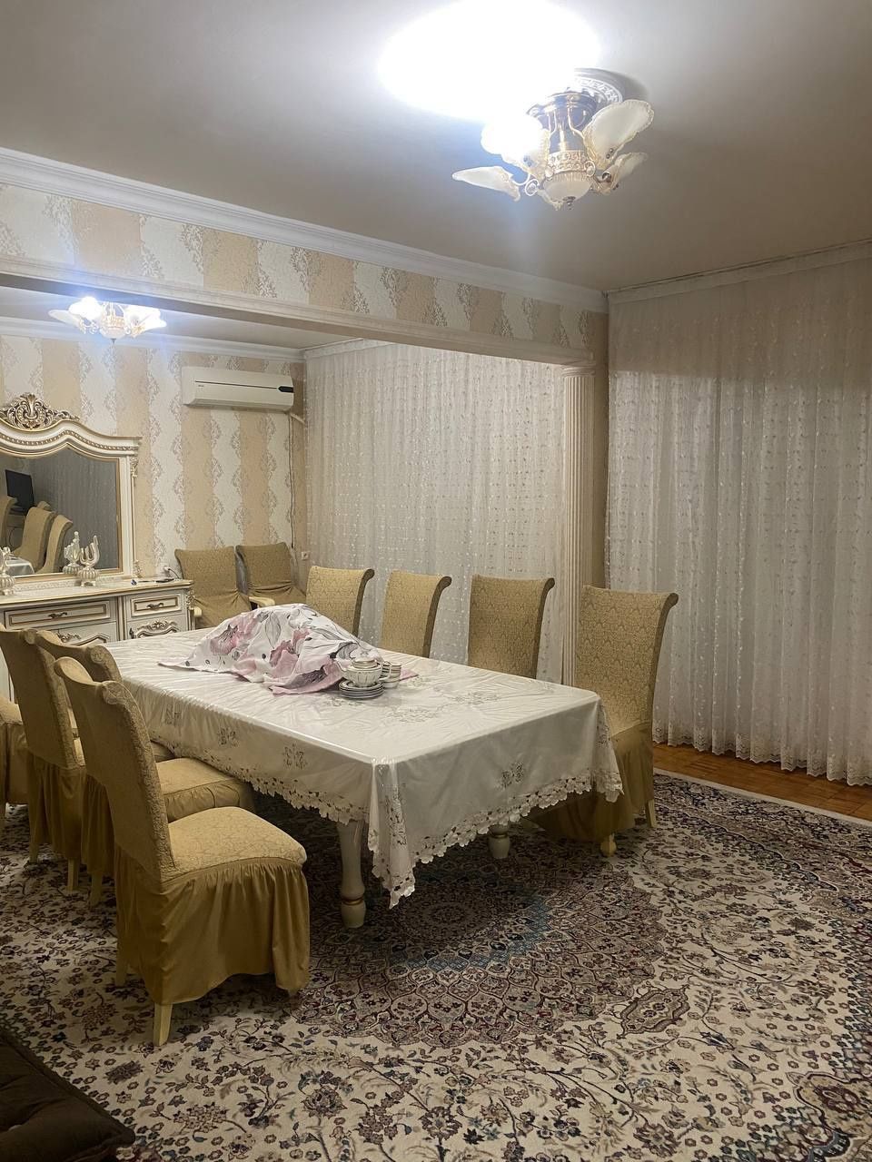 Продается 4 комнота квартира . Нукус улица, Мирабадский район. Средний