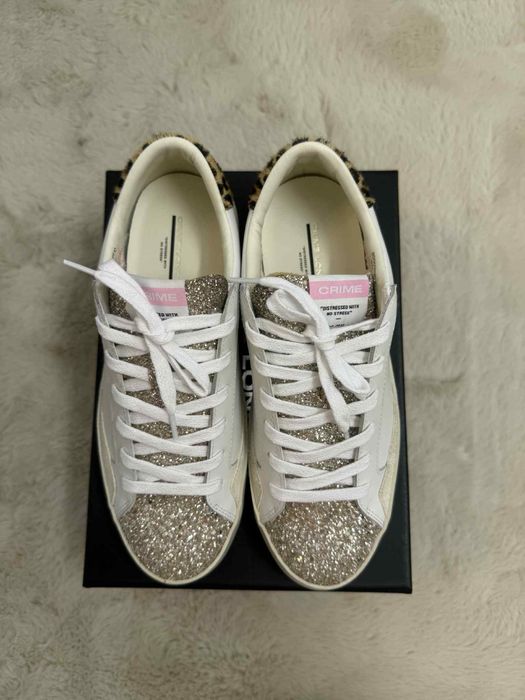 Adidasi Crime London